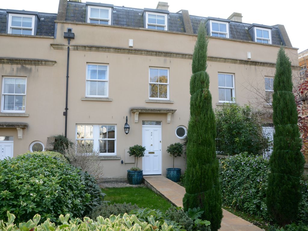 4 bed town house for sale in The Prospect, Hilperton Road, Hilperton