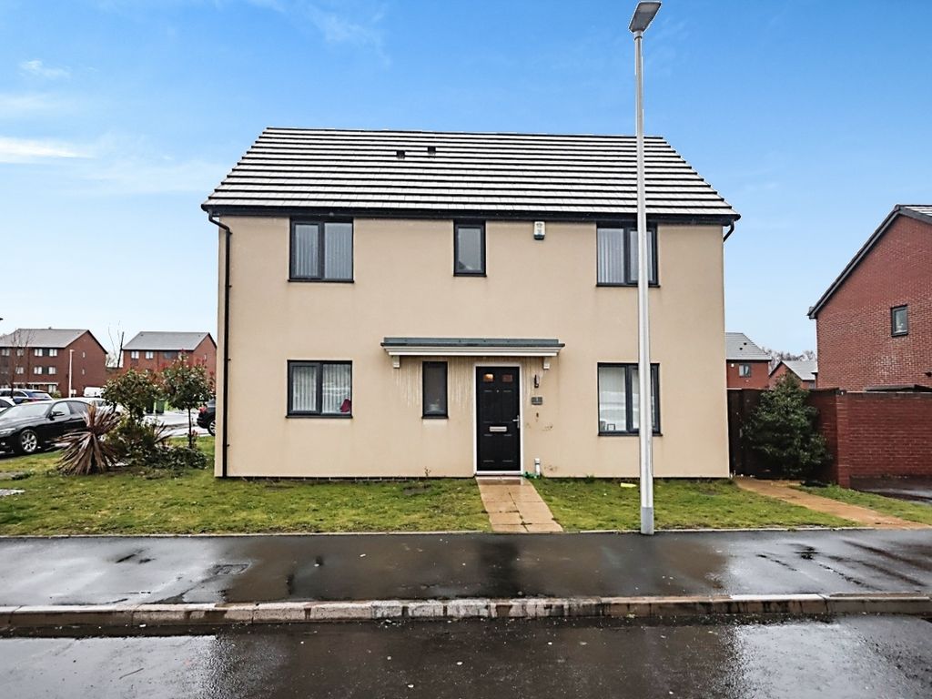 3 bed detached house for sale in John Guest Close, Smethwick, West