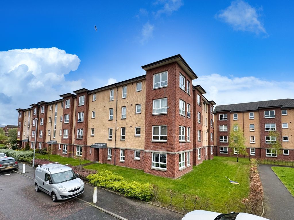 2 bed flat for sale in 12, Flat 3/4 Springfield Gardens, Glasgow G31, £