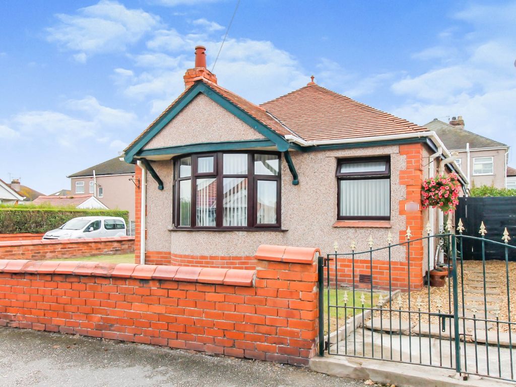 2 bed bungalow for sale in Bridgegate Road, Rhyl LL18 Zoopla