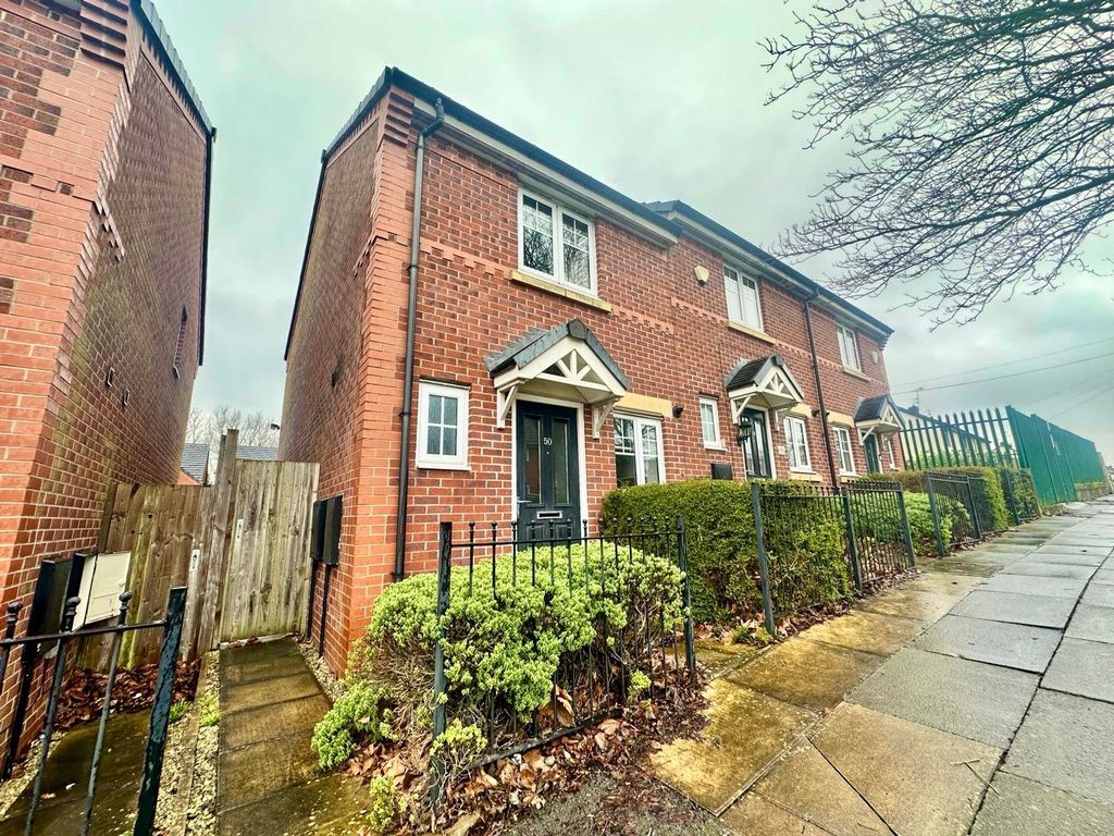 2 bed end terrace house for sale in Hospital Road, Swinton M27, £