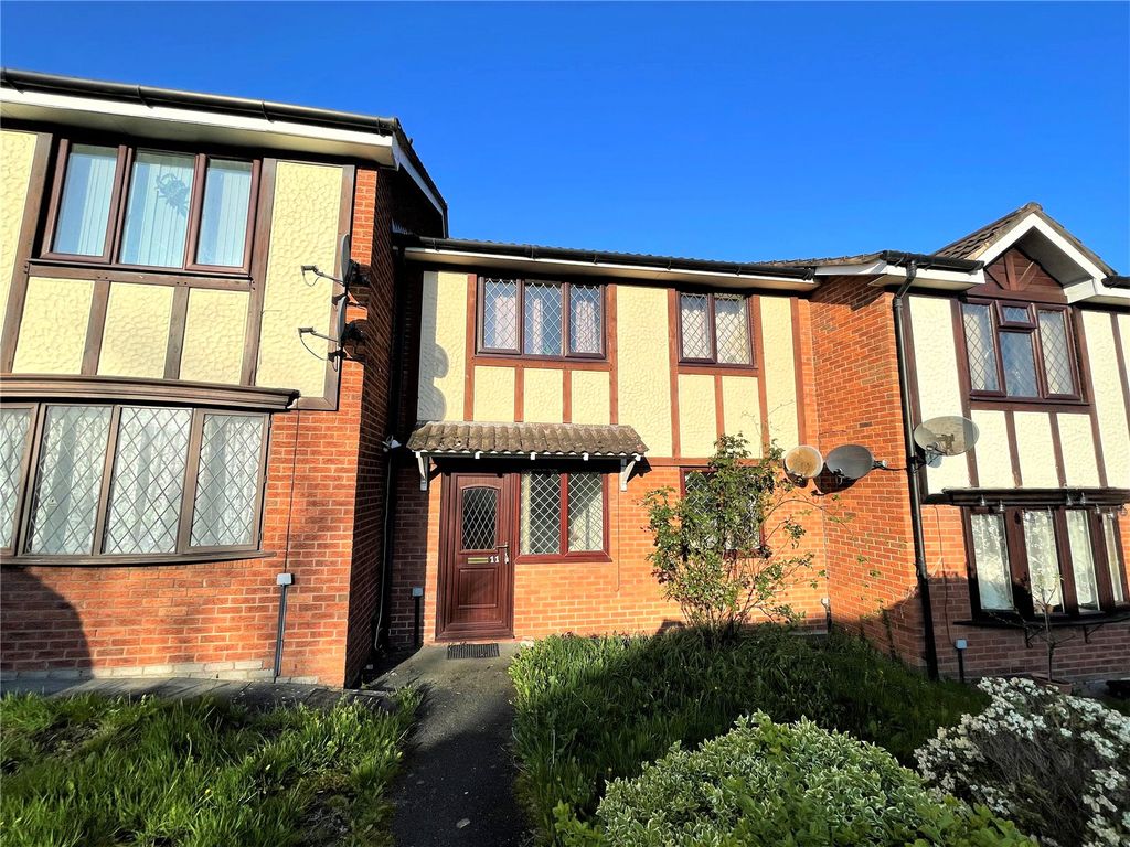 1 bed flat to rent in Pavilion Court, Llanidloes Road, Newtown, Powys