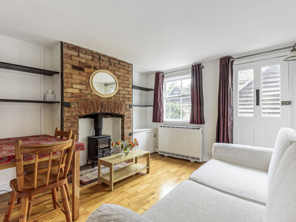 Six Bells Lane, Sevenoaks TN13  