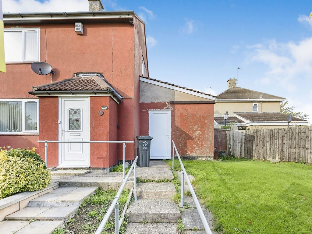 2 bed semidetached house for sale in Tolcarne Road, Leicester LE5, £