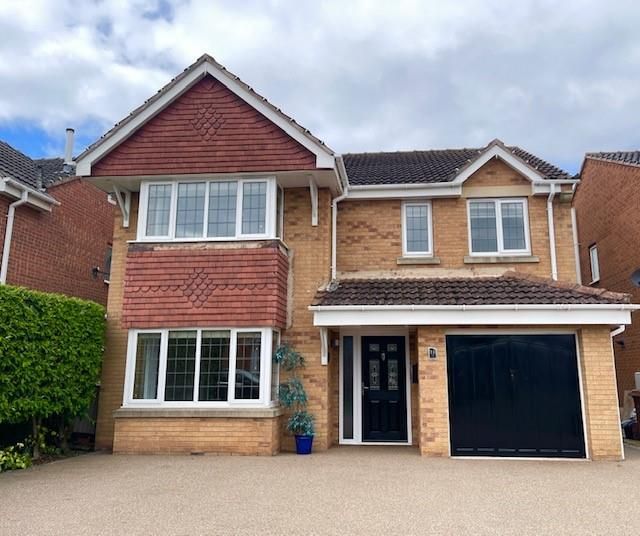 4 bed detached house for sale in Aire View, Snaith, Goole DN14, £