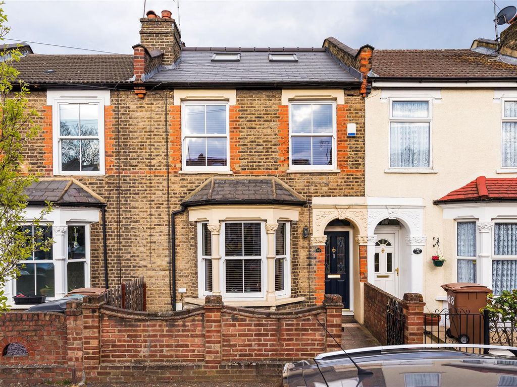3 bed terraced house for sale in Beresford Road, London E17 Zoopla