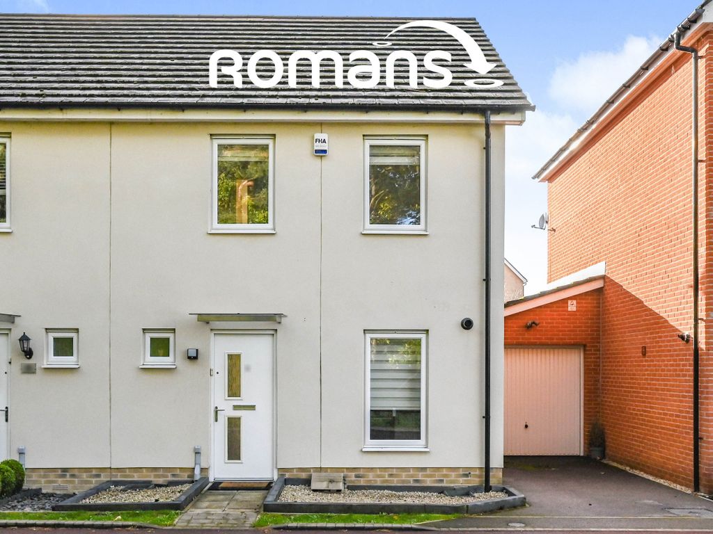 3 bed semidetached house to rent in Provost Lea, Bracknell RG12 Zoopla