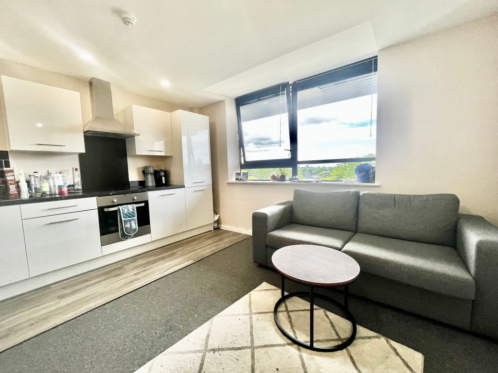 1 bed flat to rent in Windsor Street, Salford M5 Zoopla