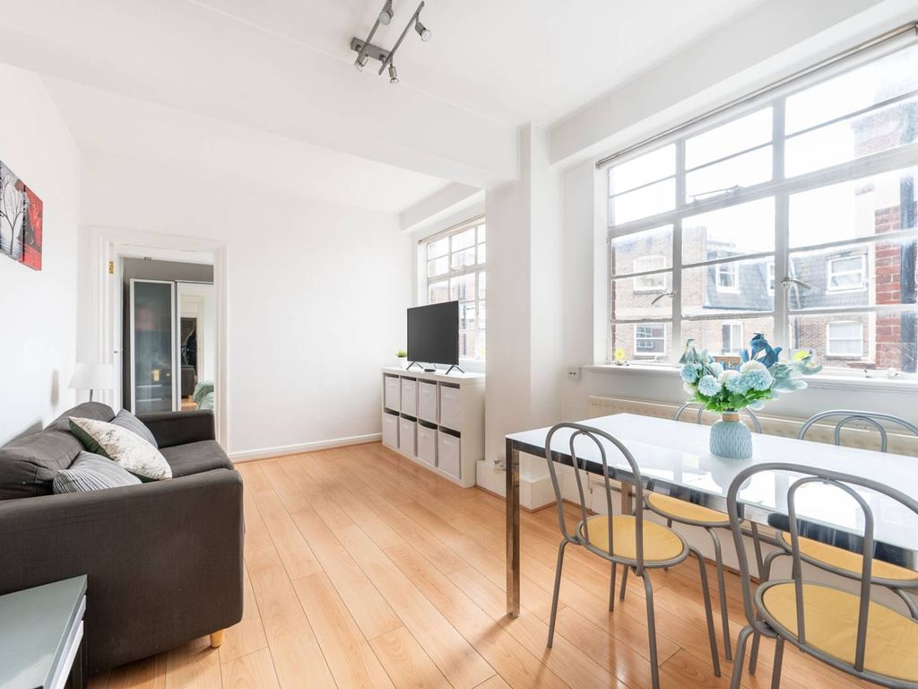 1 bed flat for sale in Orsett Terrace, Bayswater, London W2, £400,000