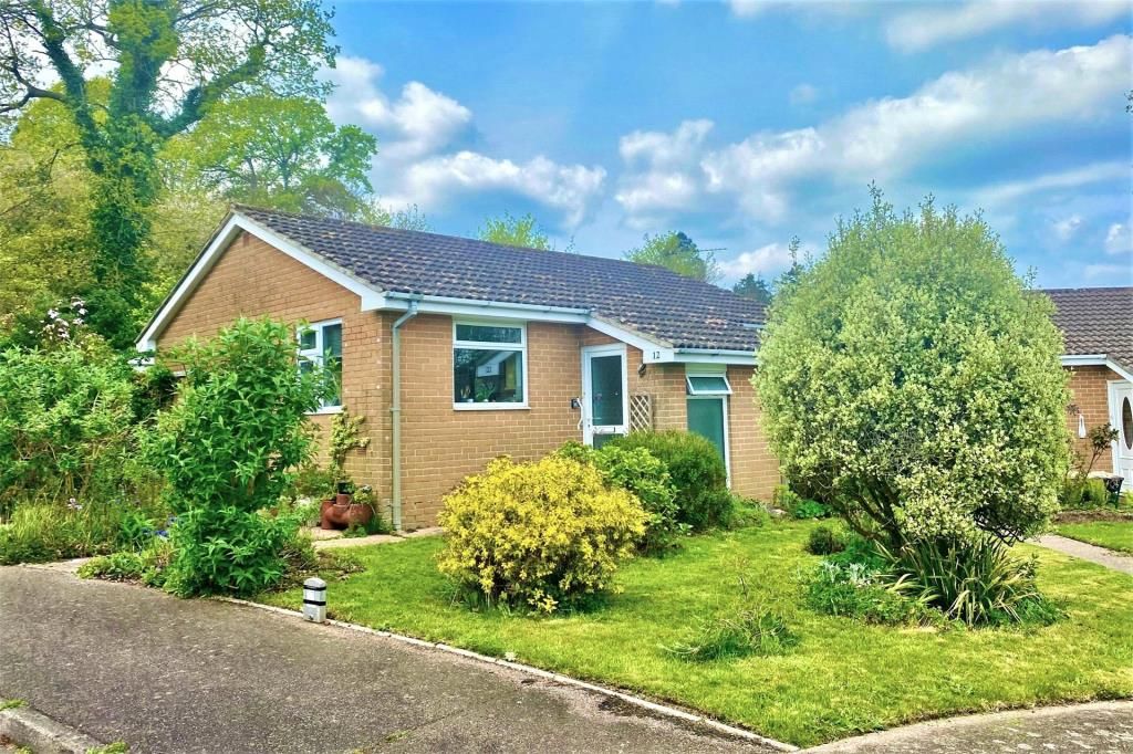 2 bed detached bungalow for sale in Perrys Gardens, West Hill, Ottery St. Mary, Devon EX11 Zoopla