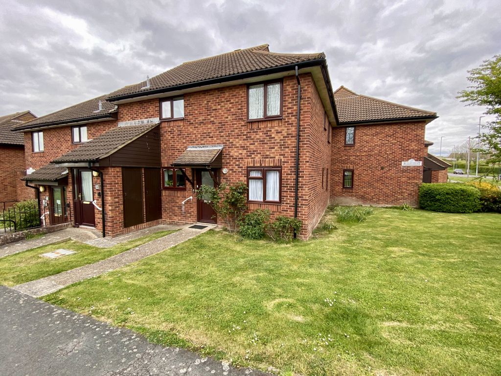 2 bed property for sale in Ruxley Court, Langney Rise, Eastbourne, East