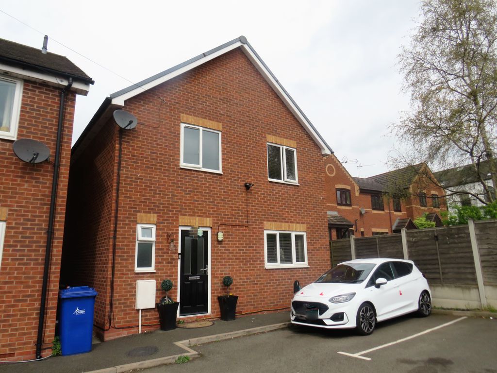 3 bed semidetached house to rent in Littleworth Road, Hednesford