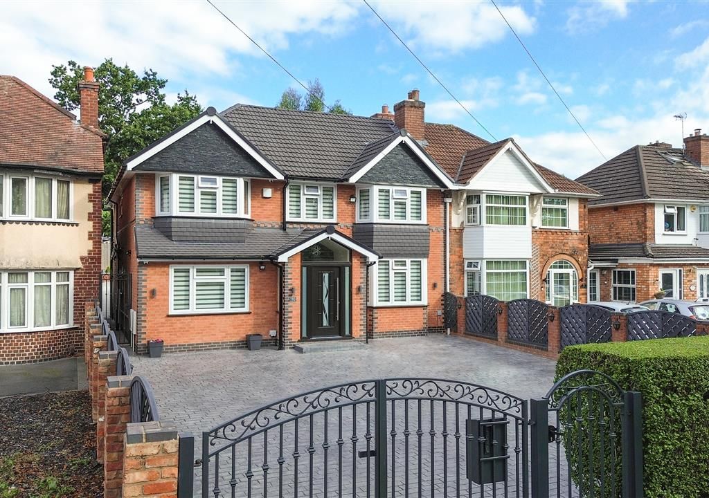 4 bed semidetached house for sale in Stoney Lane, Stoney Lane