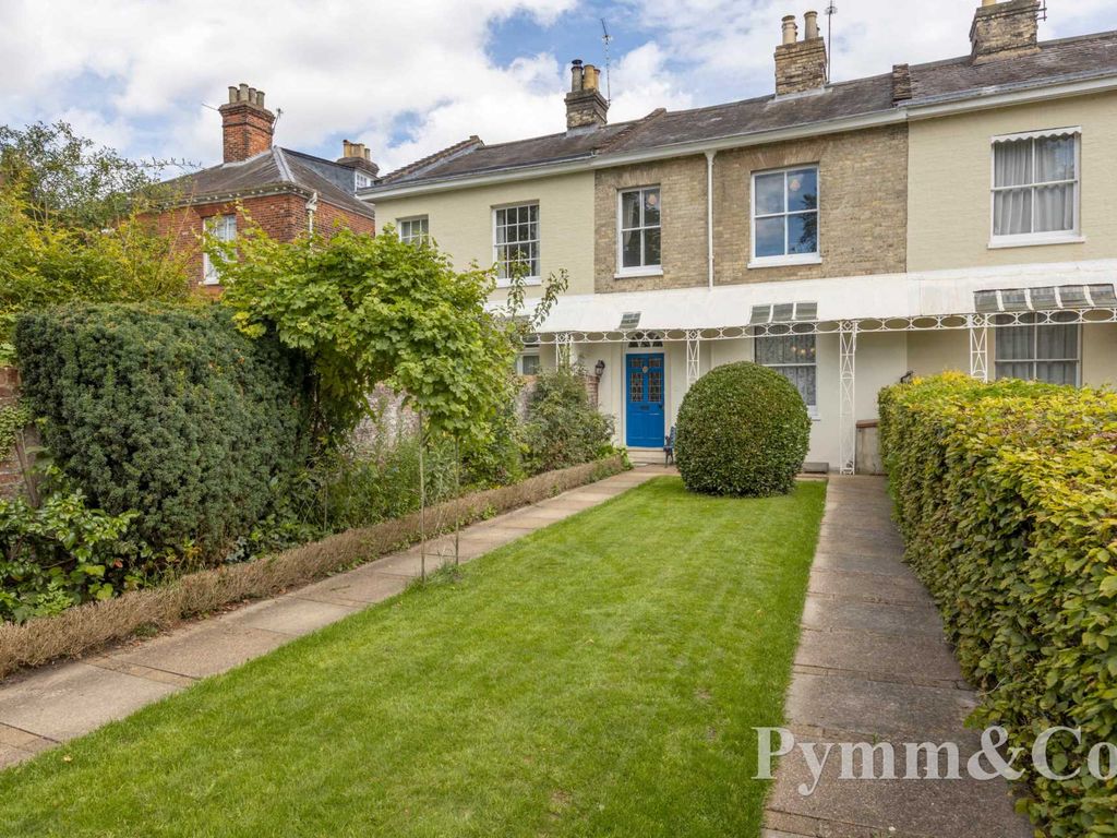 3 bed terraced house for sale in Bracondale, Norwich NR1, £650,000 Zoopla