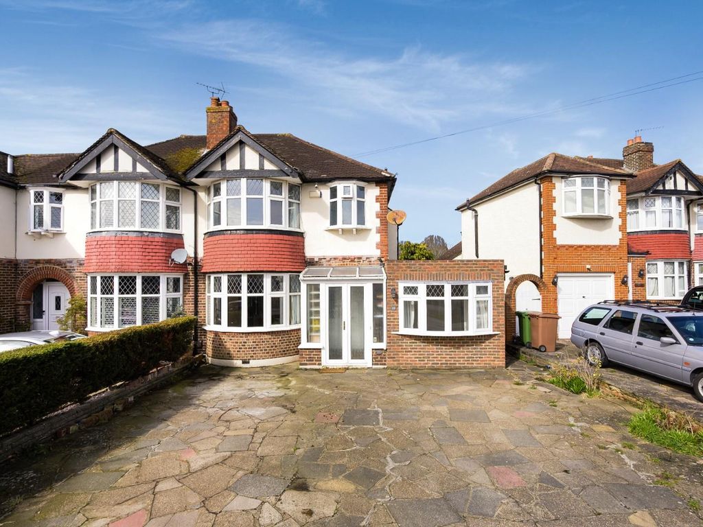 4 bed semidetached house for sale in St. Clair Drive, Worcester Park