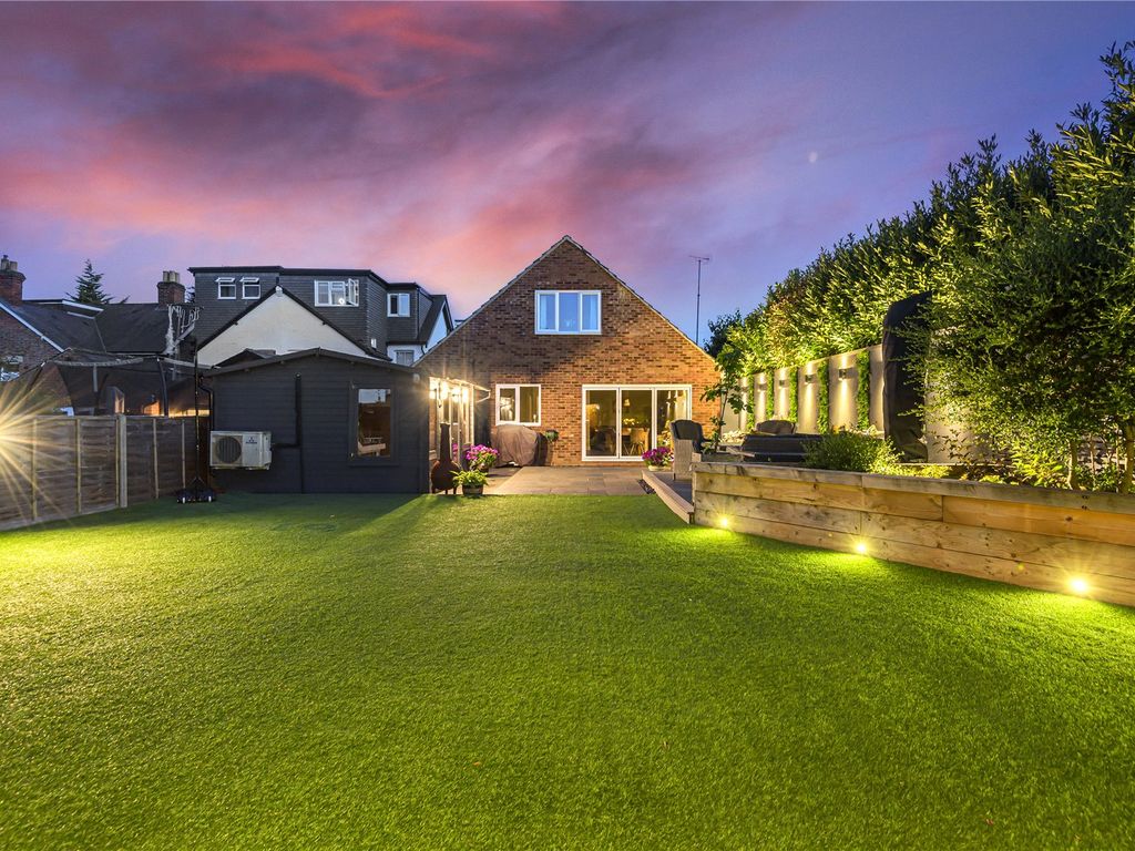 5 bed detached house for sale in Wokingham Road, Bracknell, Berkshire