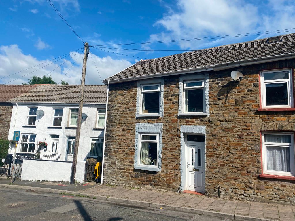 3 bed terraced house to rent in GwaunBant, Pontycymer, Bridgend CF32