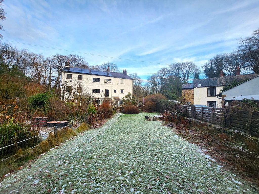 4 bed mews house for sale in Lane, Darwen, Lancashire BB3, £