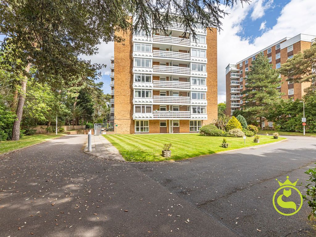 2 bed flat for sale in Roslin Hall, Manor Road, East Cliff BH1, £