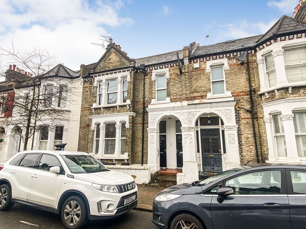 3 bed terraced house for sale in Thirsk Road, London SW11 Zoopla