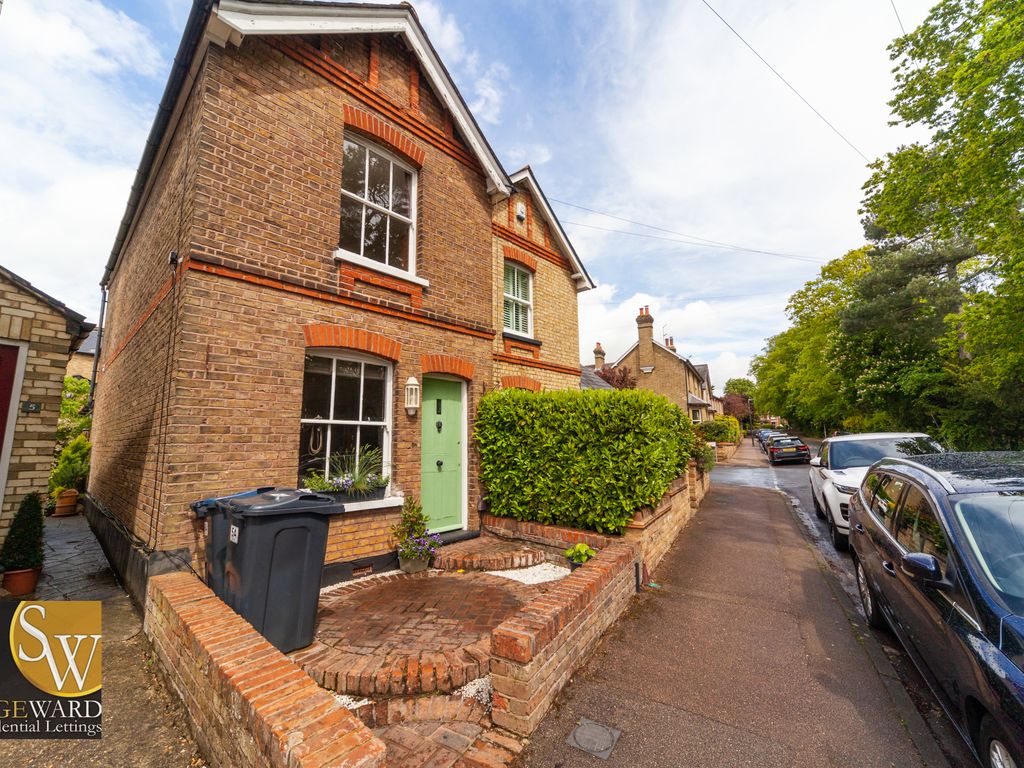 2 bed semidetached house to rent in Elton Road, Bengeo, Hertford SG14