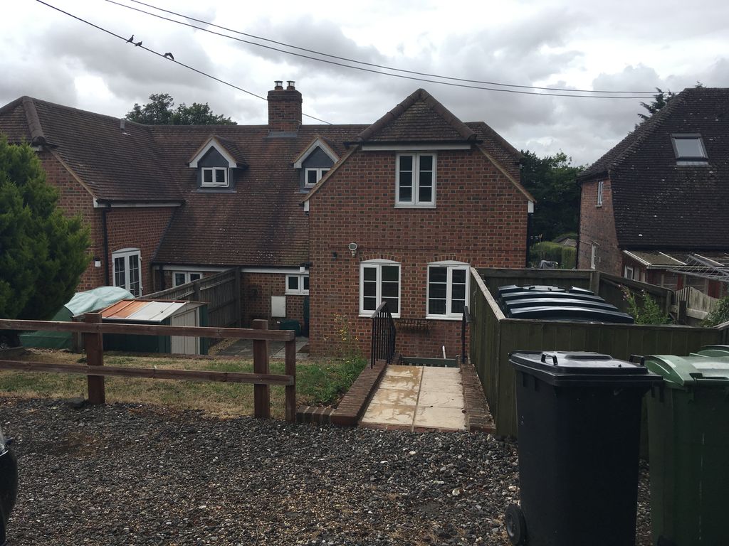 3 bed semidetached house to rent in North Fawley, Wantage, Oxon OX12