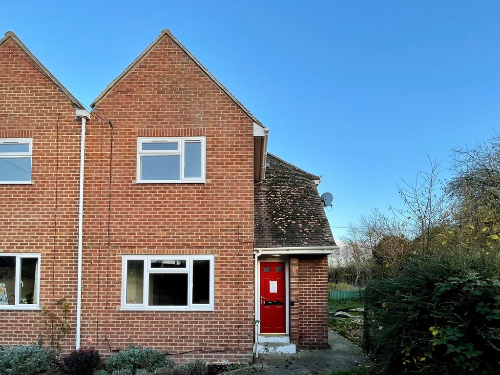 3 bed semidetached house for sale in White Road, East Hendred, Wantage