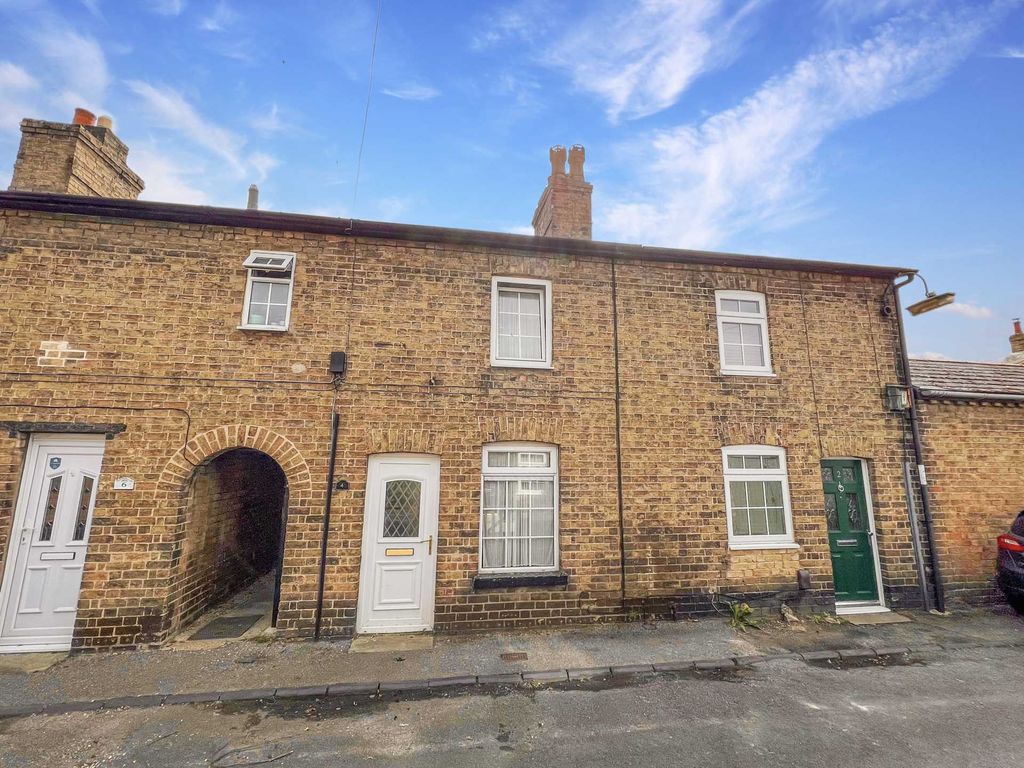 2 bed terraced house for sale in Silver Street, Eynesbury PE19 Zoopla