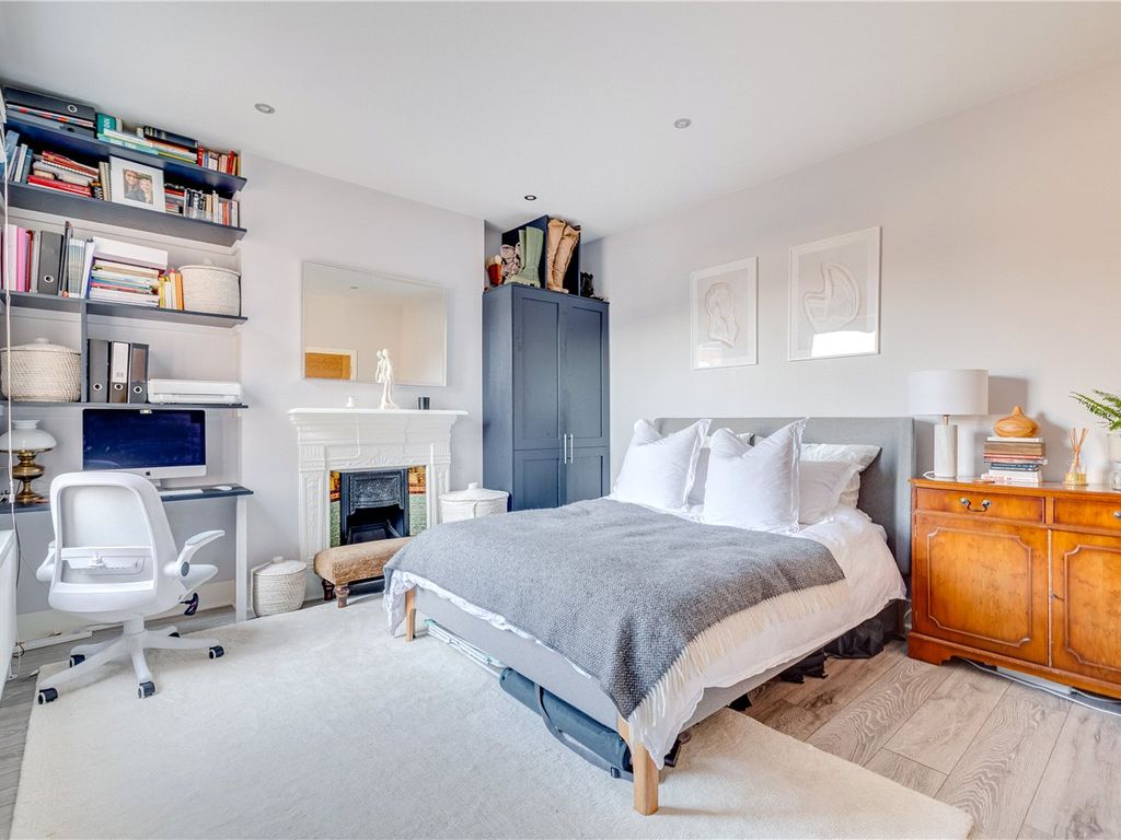 Studio for sale in Fulham Palace Road, London SW6 Zoopla