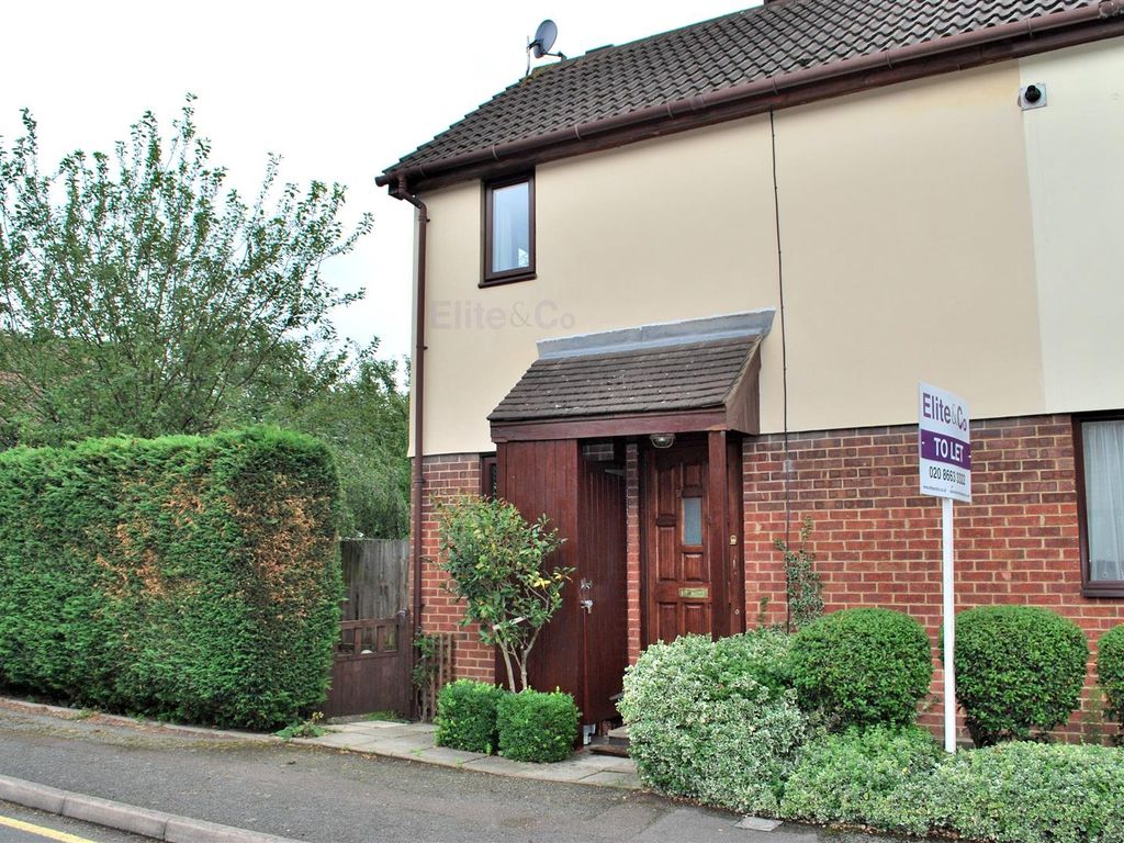 1 bed semidetached house to rent in Turners Meadow Way, Beckenham BR3