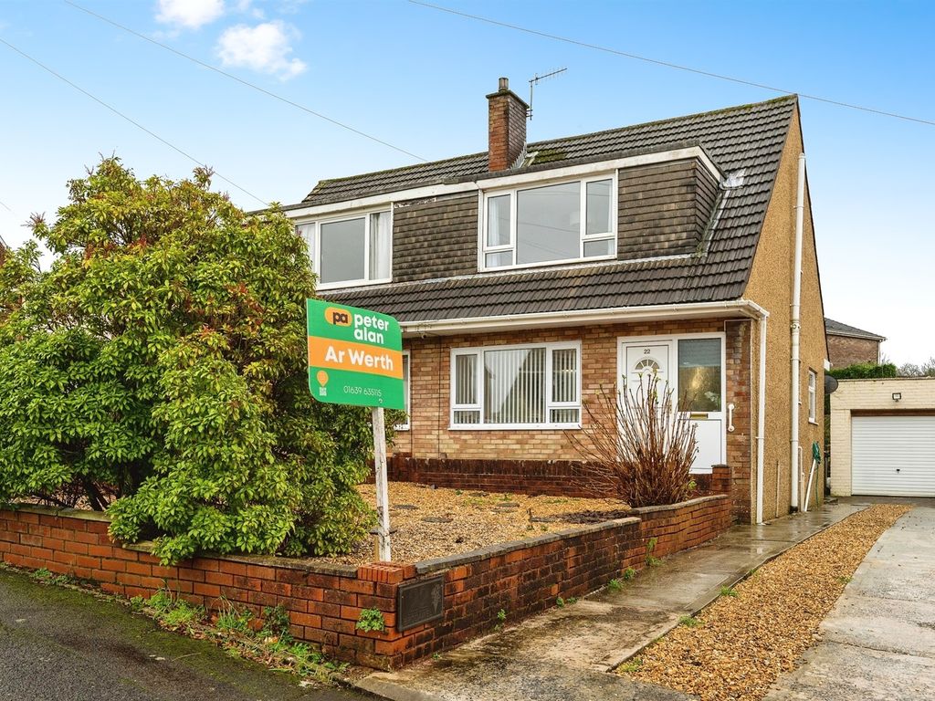 3 bed semidetached house for sale in Brodawel, Cimla, Neath SA11, £