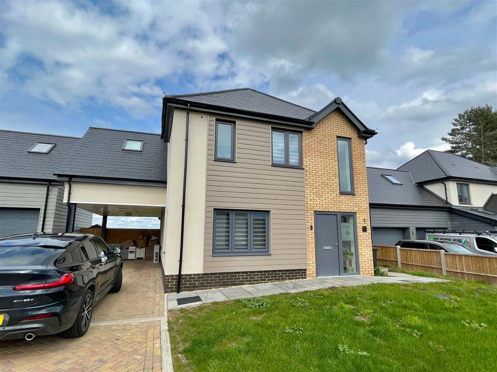 3 bed detached house for sale in Appletree Row, Bassingbourn