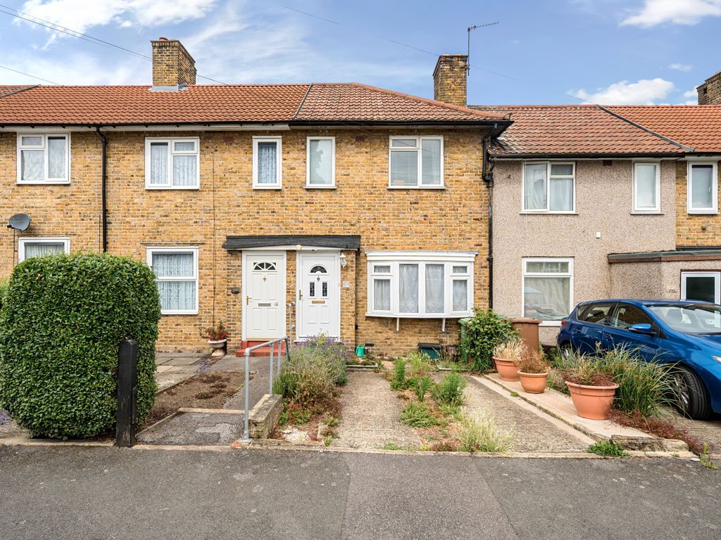 2 bed terraced house for sale in Stoneleigh Road, Carshalton SM5 Zoopla