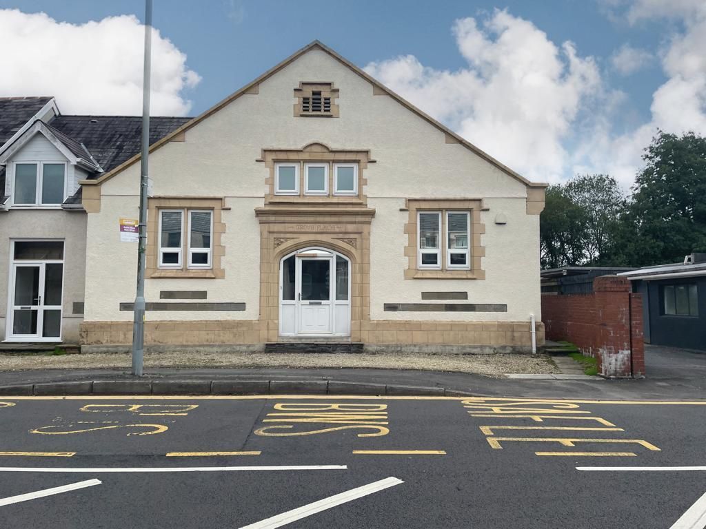 3 bed semidetached house for sale in Clydach Road, Morriston, Swansea