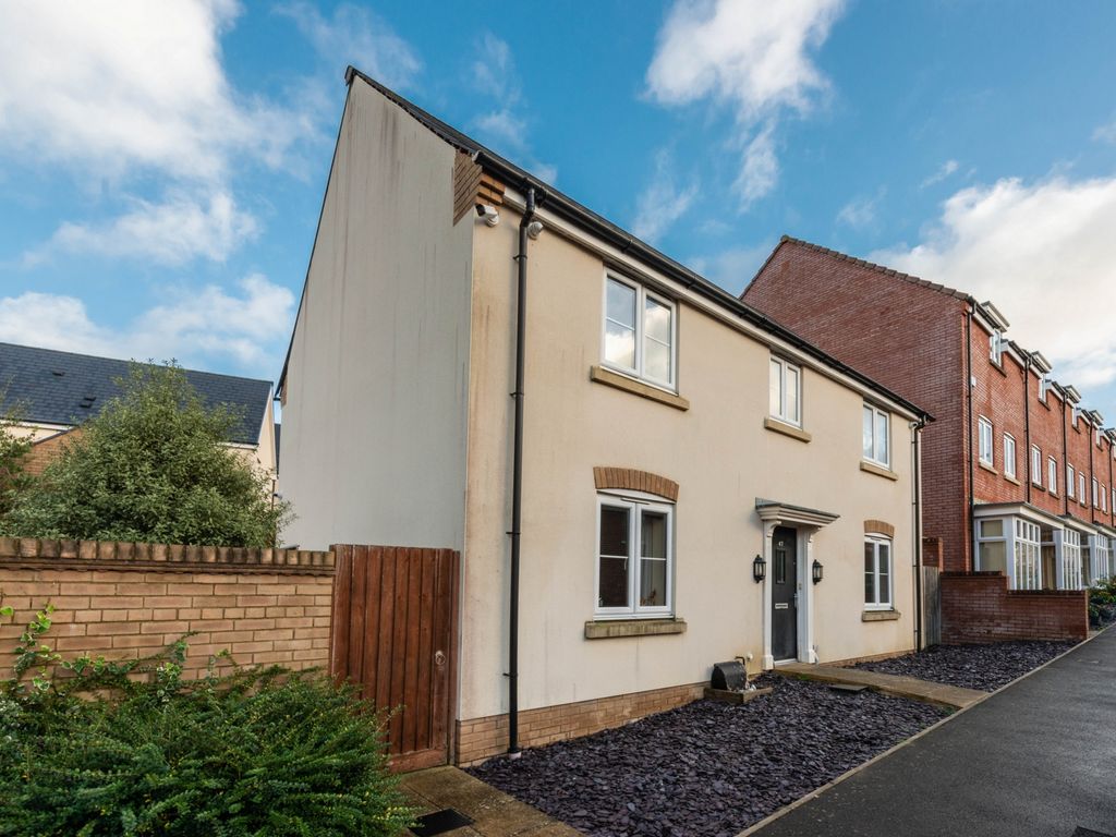 4 bed detached house for sale in Raleigh Road, Yeovil BA21 Zoopla