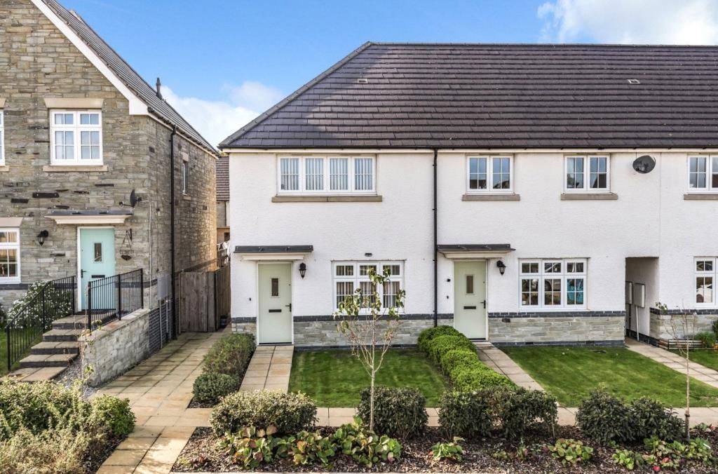 2 bed end terrace house for sale in Trevenson Park, Pool, Redruth