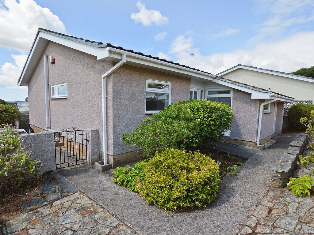 3 bed detached bungalow for sale in Purbeck Avenue, Torquay TQ2, £