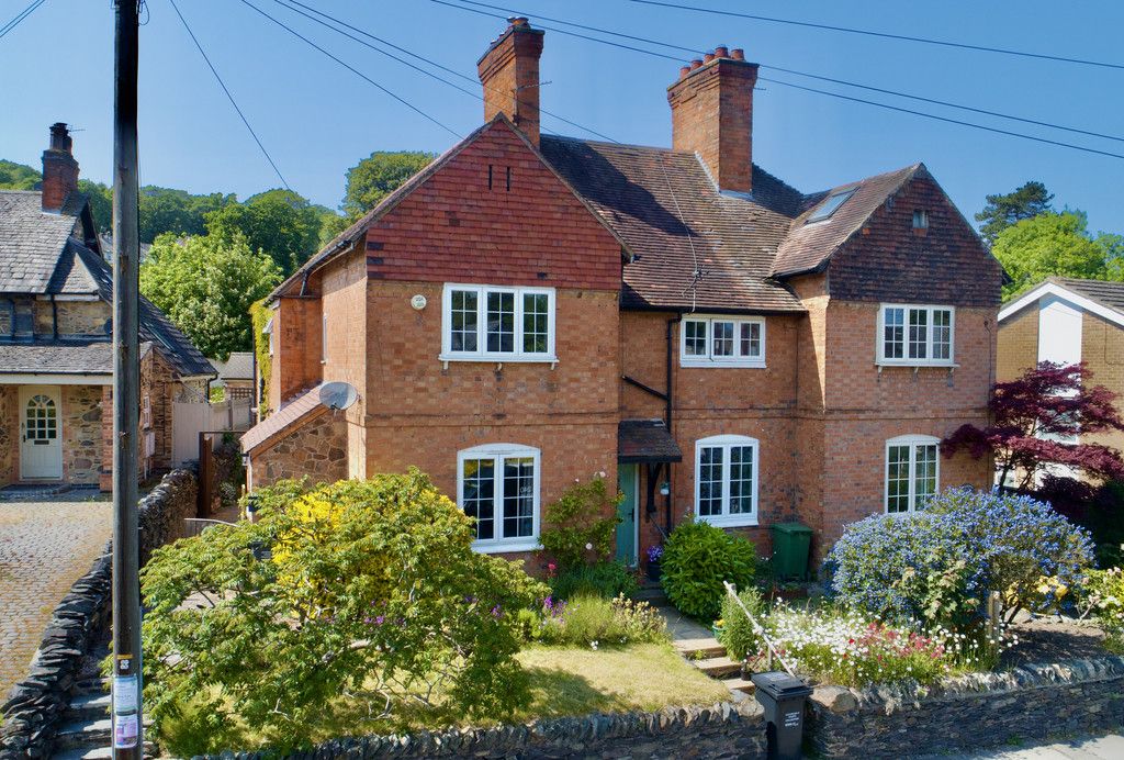 2 bed cottage for sale in Maplewell Road, Woodhouse Eaves LE12, £