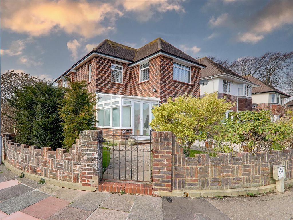 3 bed detached house for sale in Alinora Avenue, Goring By Sea