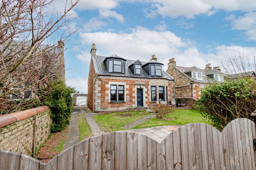 2 bed flat for sale in Marina Road, Prestwick, South Ayrshire KA9 Zoopla