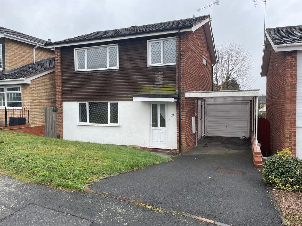 4 bed detached house for sale in Shakespeare Drive, Kidderminster DY10