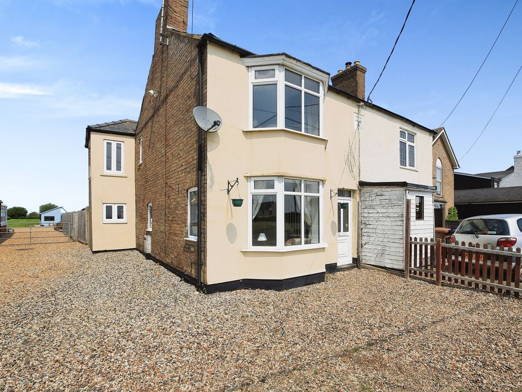 3 bed semidetached house for sale in Doddington Road, Benwick, March