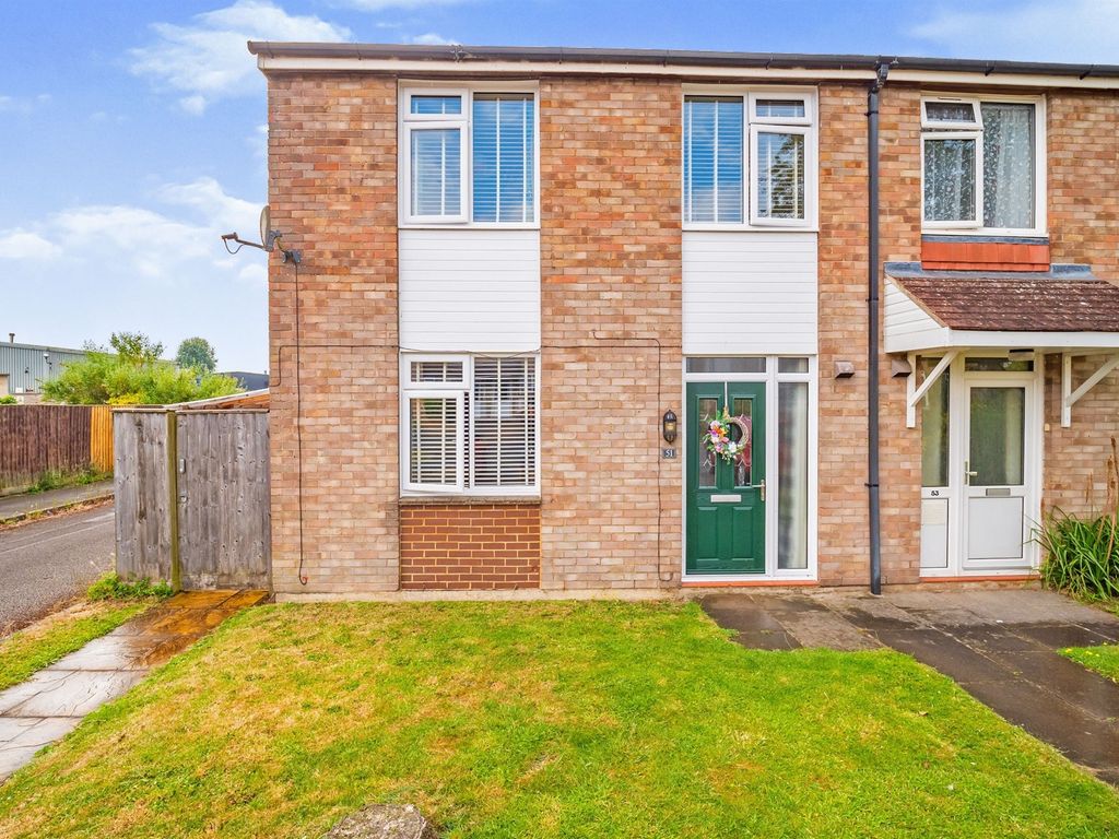 3 bed end terrace house for sale in Nursteed Close, Devizes SN10 Zoopla