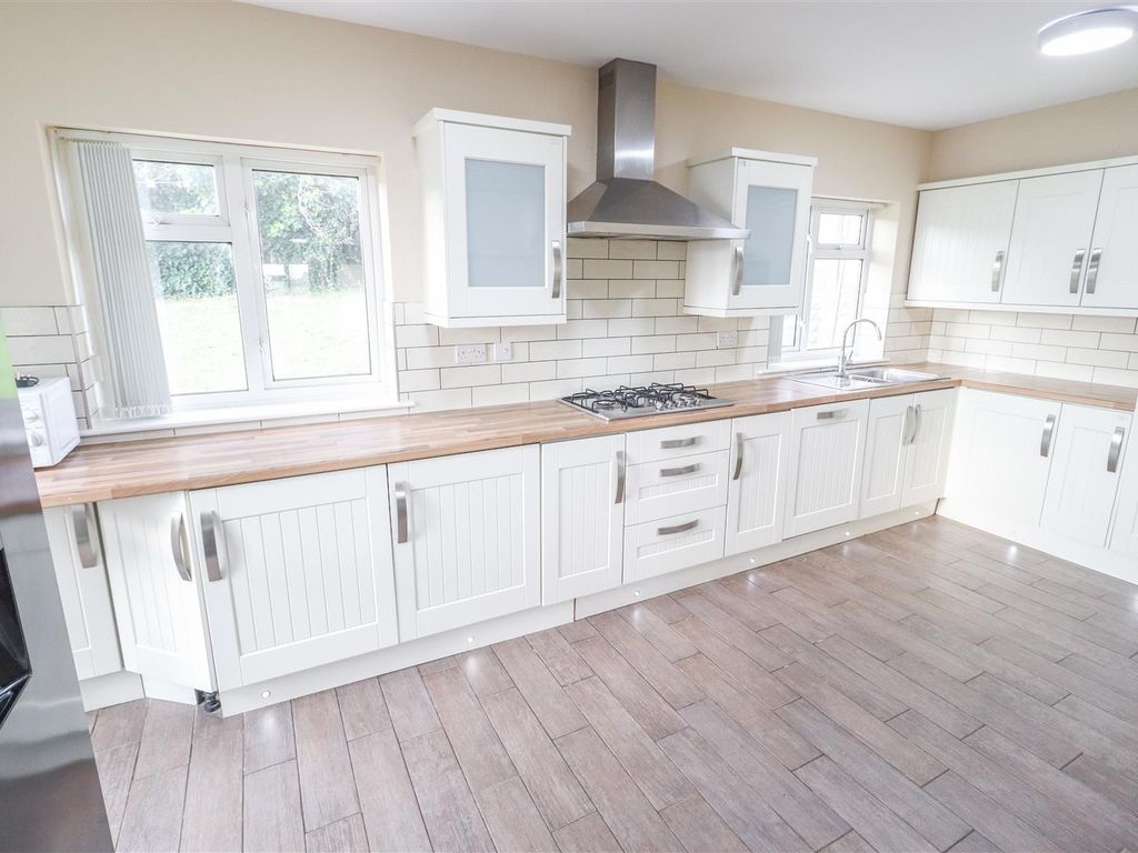 1 bed semidetached house to rent in Esher Drive, Cheylesmore, Coventry CV3 Zoopla