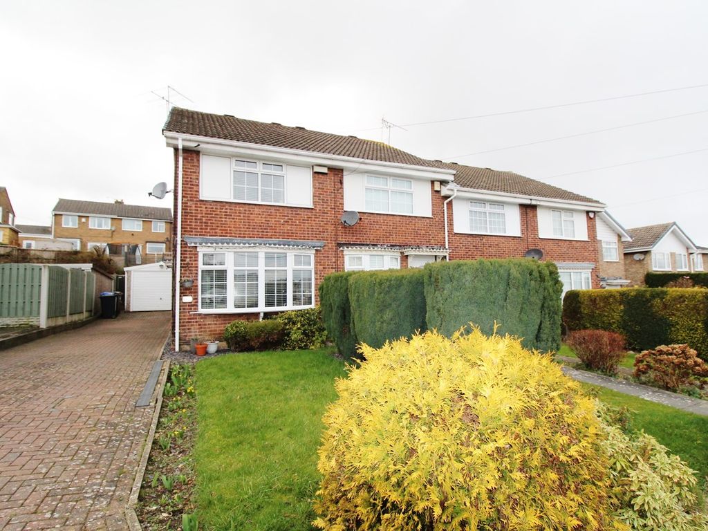 2 bed end terrace house for sale in Charlton Brook Crescent, Chapeltown