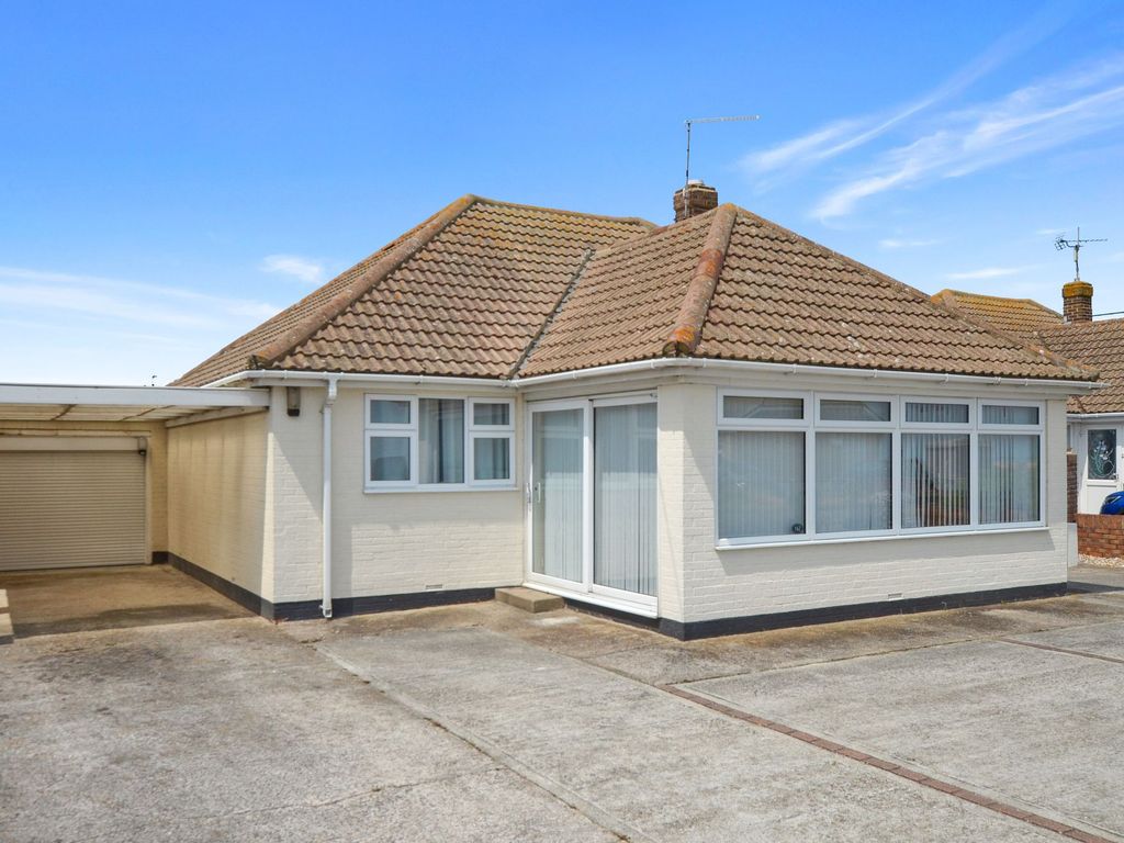 3 bed detached bungalow for sale in Coast Drive, Lydd On Sea TN29 Zoopla