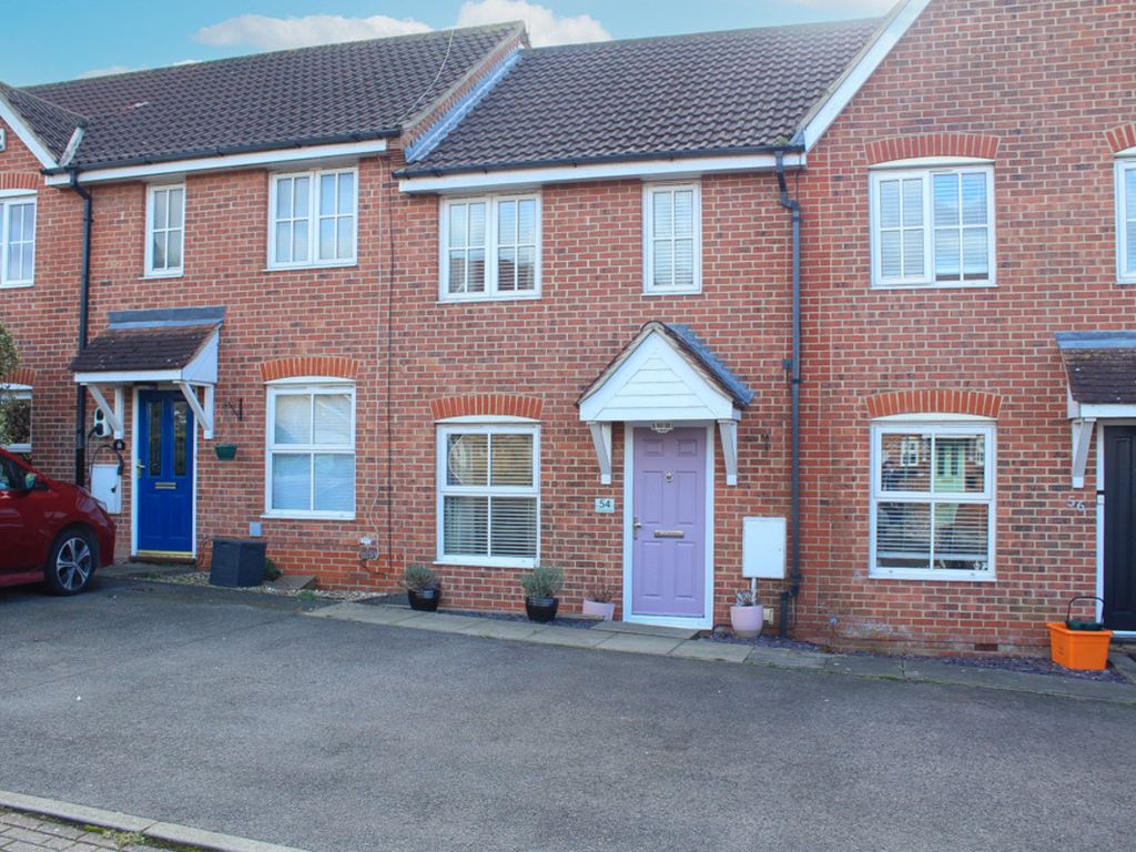 2 bed terraced house for sale in Crawford Chase, Wickford SS12, £