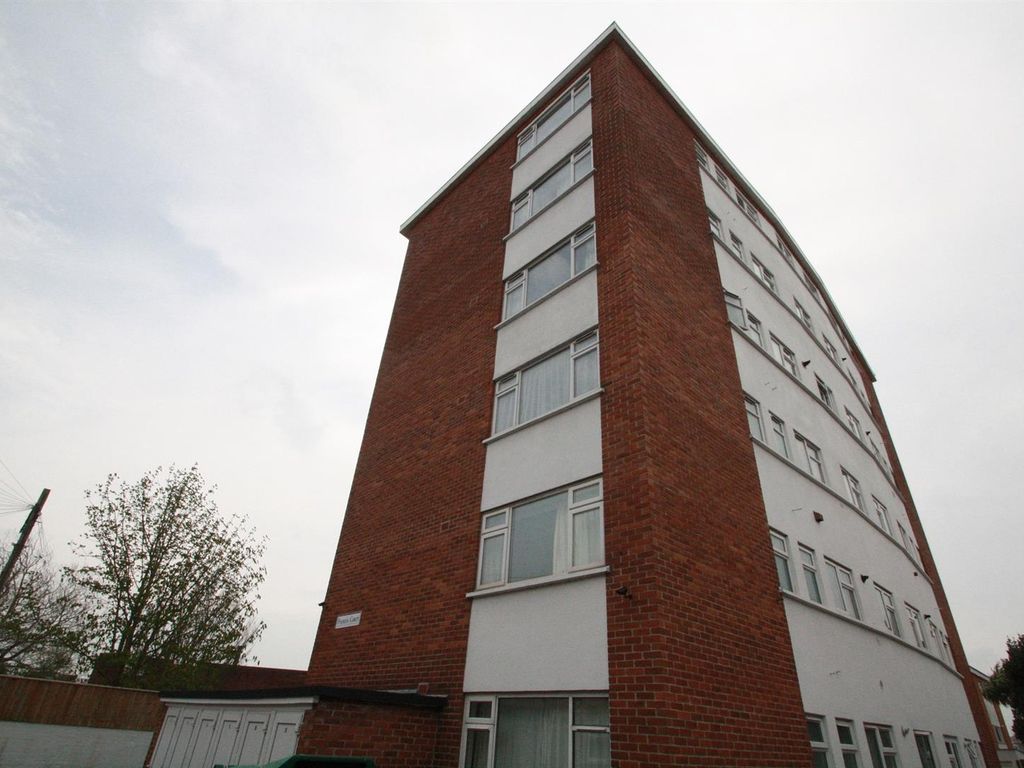 2 bed flat to rent in Barrack Road, St. Leonards, Exeter EX2 Zoopla
