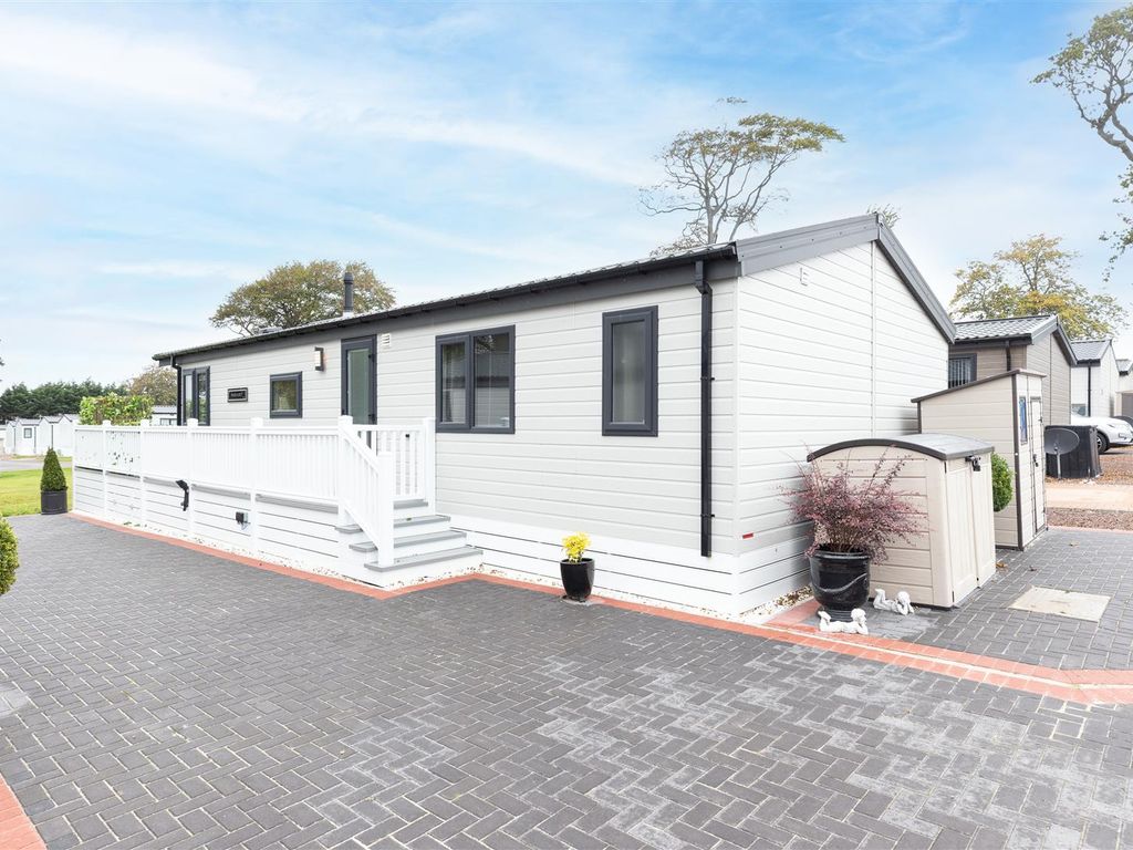 2 bed detached bungalow for sale in Seaview Avenue, Seaton Park