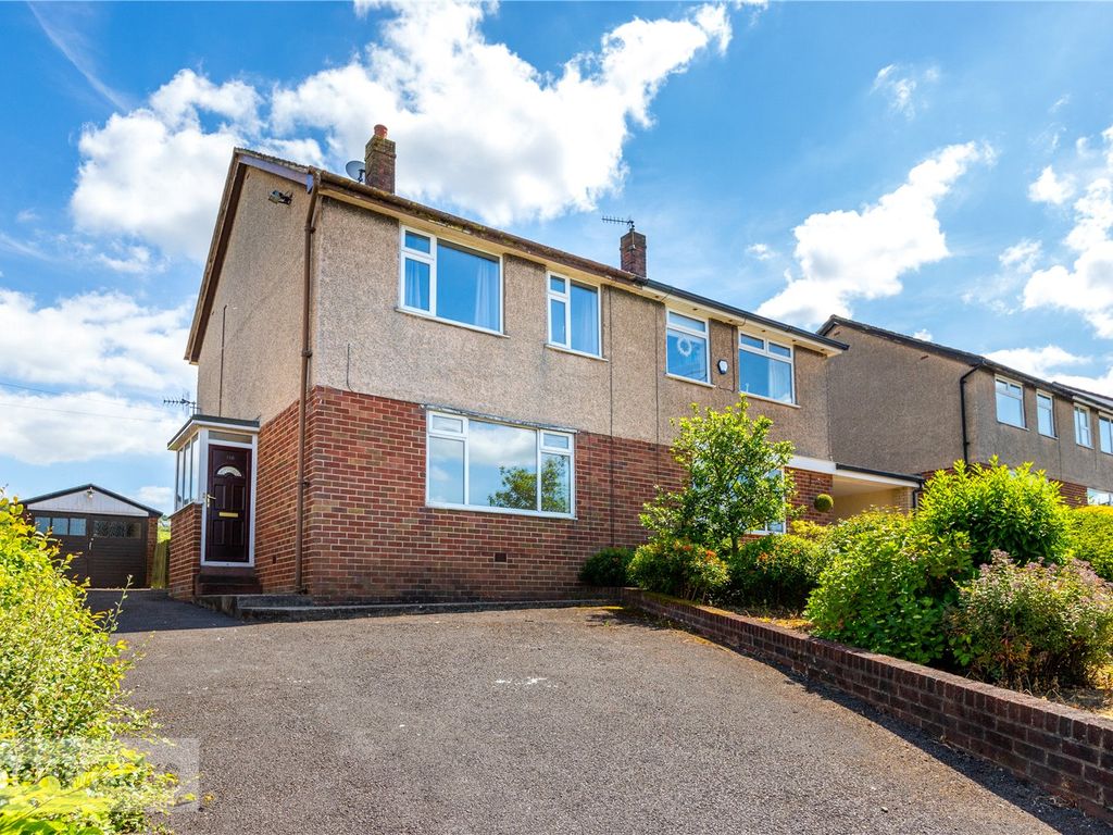 3 bed semidetached house for sale in Whalley Road, Langho, Blackburn